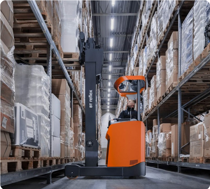 Reach Truck